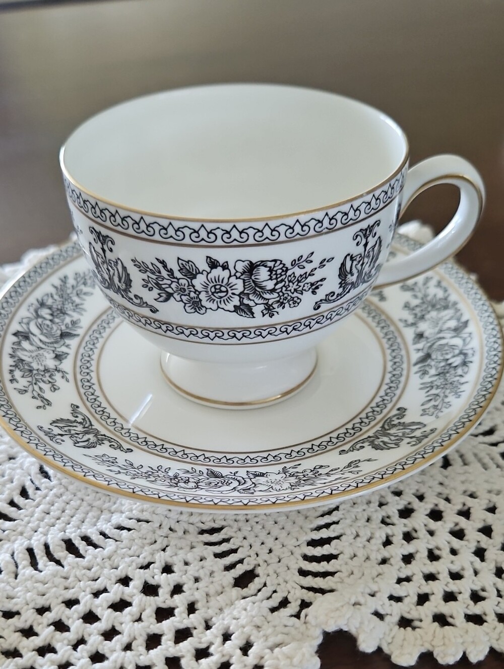 VTG Wedgwood Columbia Black Tea Cup and Saucer